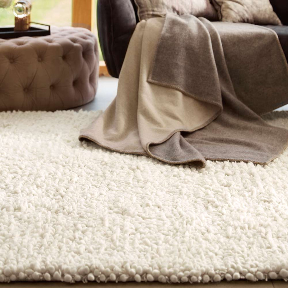 Rug Guru Maine Ivory Chunky Soft Wool Rug