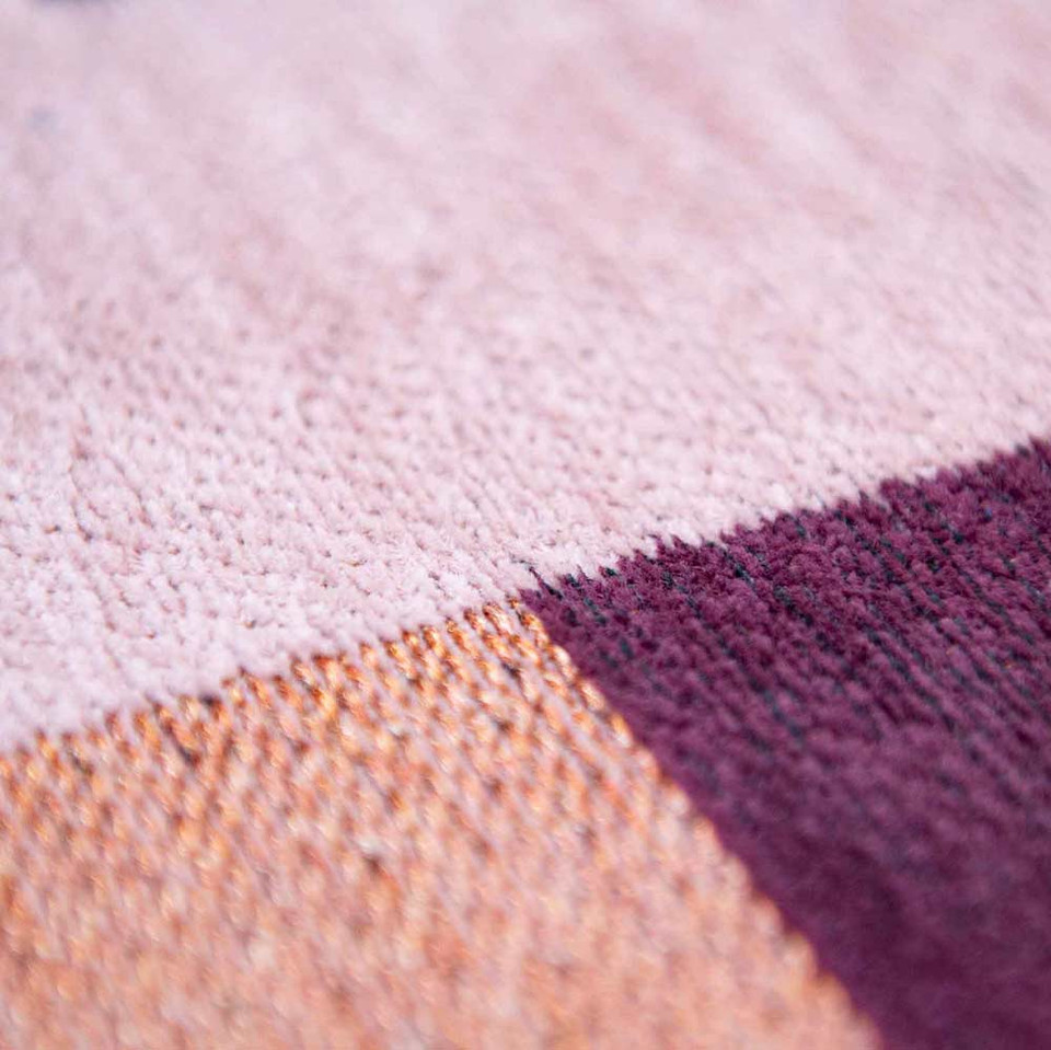 Pink Rohe 9209 Nuance Module Rug