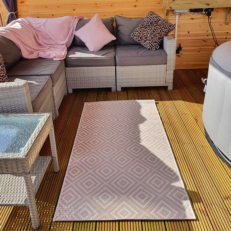 Outdoor Patio 13 Pink Diamond Rug 200x290