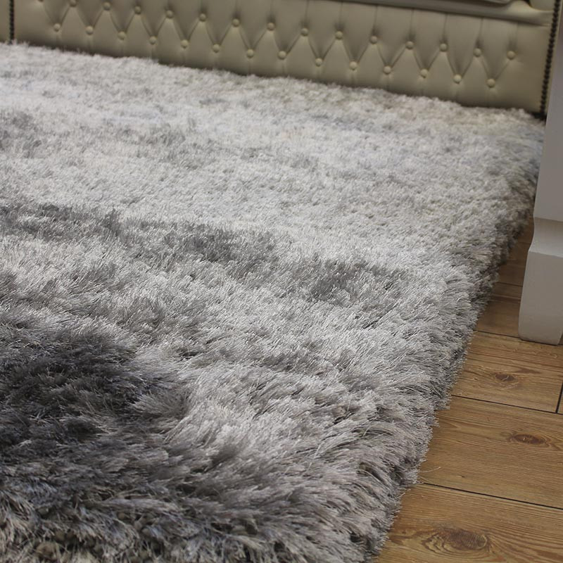 Ultra Thick Plush Shaggy Rug Silver
