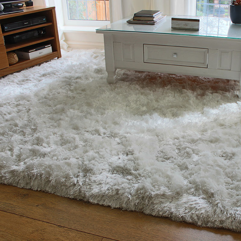 Ultra Thick Plush Shaggy Rug White