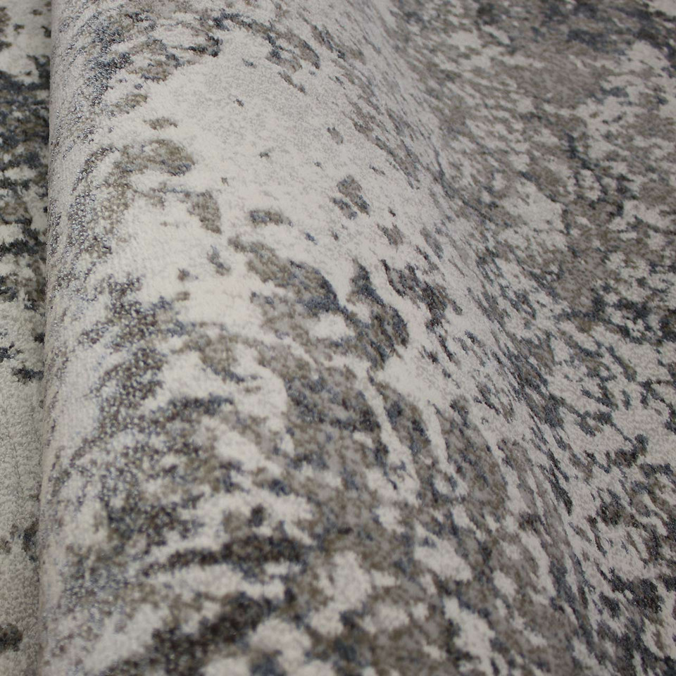 Quartz Dust Metallic Silver Rug