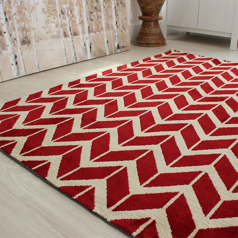 Arlo Chevron Rug Red  100x150cm
