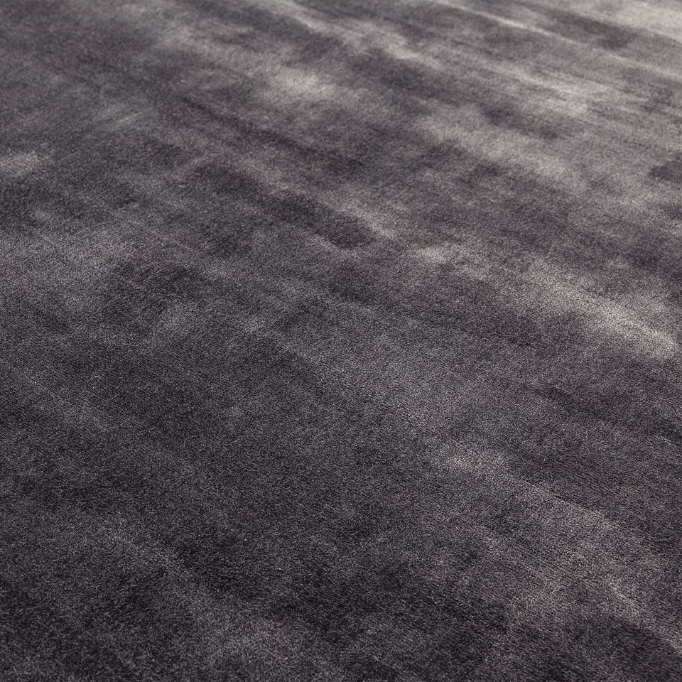 Katherine Carnaby Chrome Rug Plain Lead