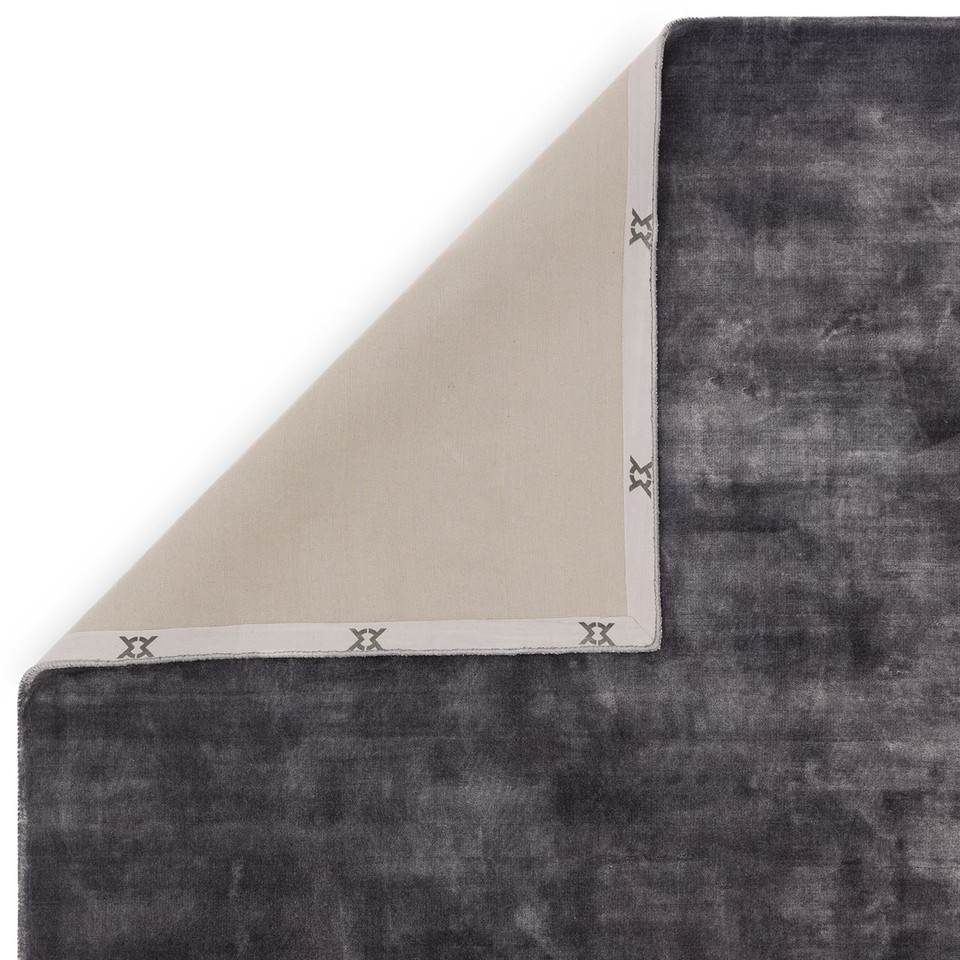 Katherine Carnaby Chrome Rug Plain Lead