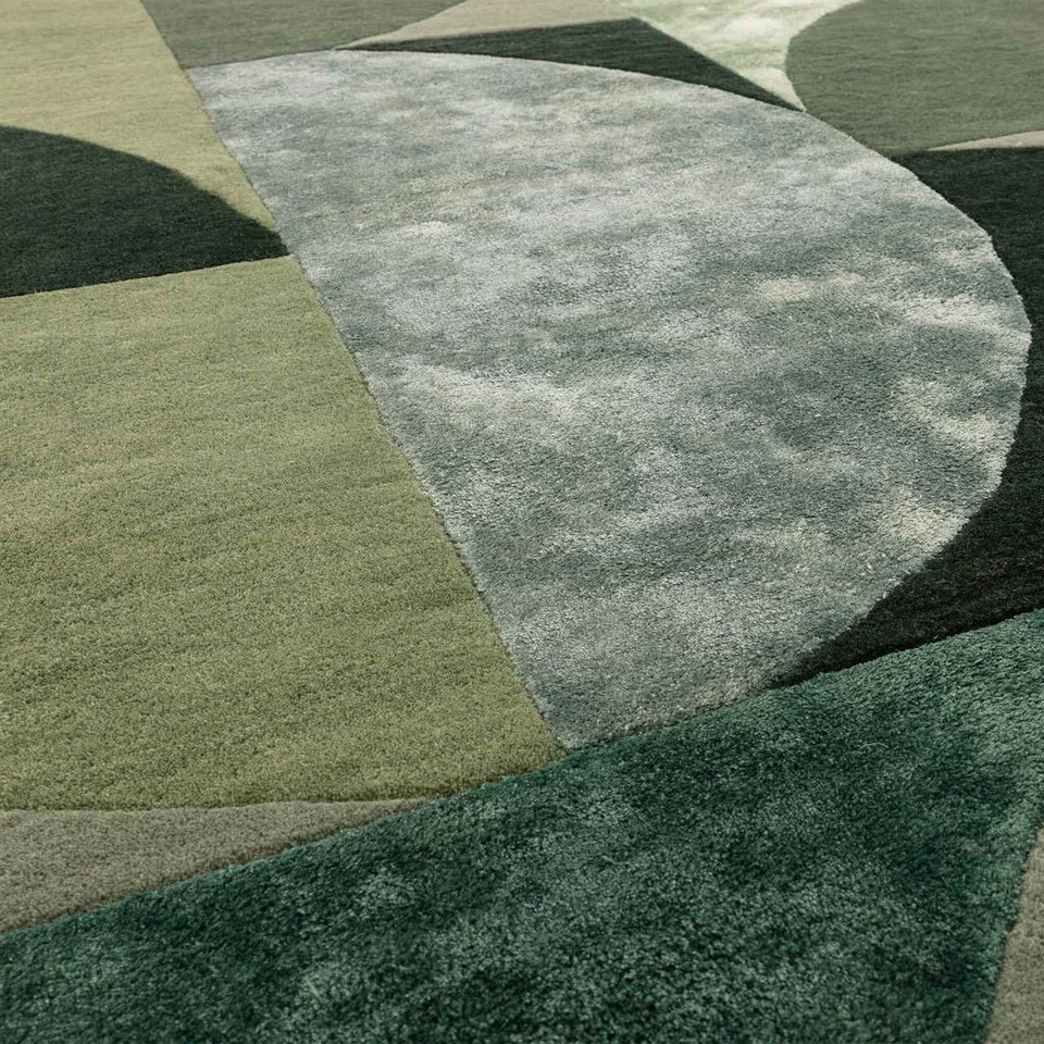 Matrix 75 Oval Forest Green Hand Carved Rug