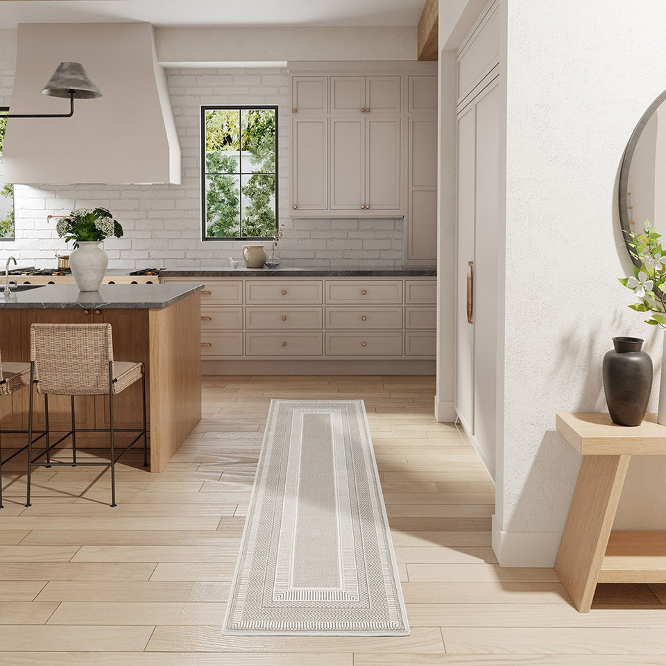 Glitz GLZ07 Ivory Luxury Glossy Rug