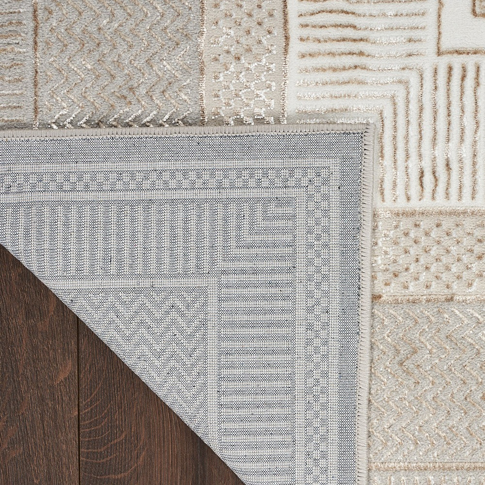 Glitz GLZ07 Ivory Luxury Glossy Rug