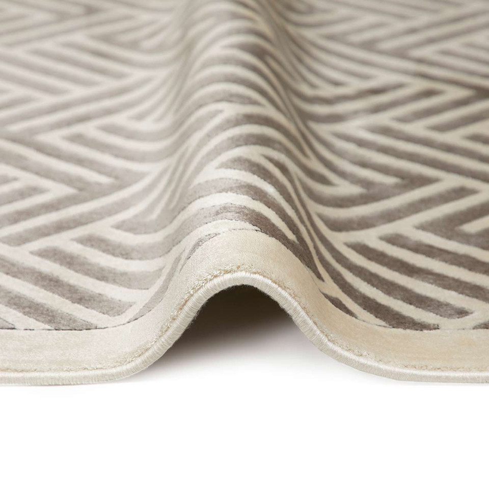 Lugano LUG03 Silky Modern Light Grey Ivory Rug