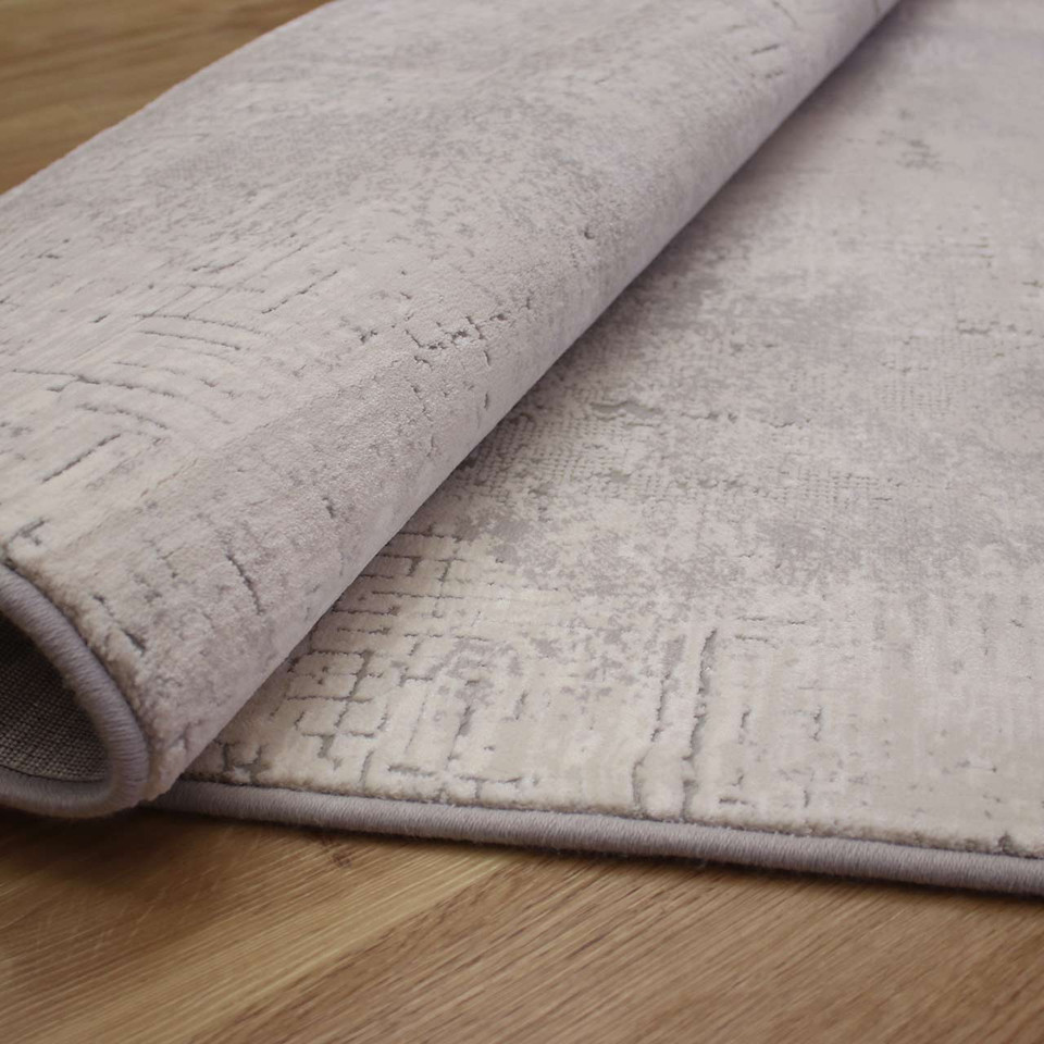 Luxurious Pearl Ivory Grey Canyon Rug 6484