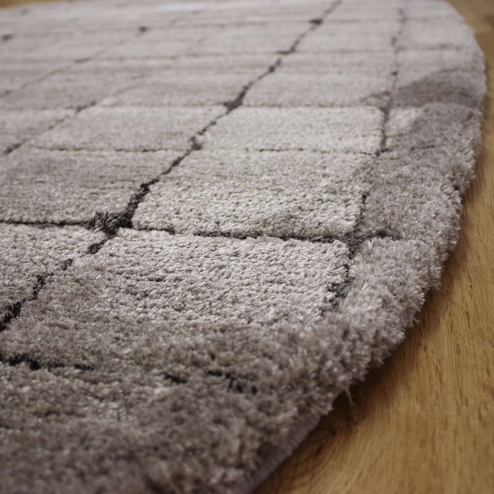 Silky Grey Rounded Rectangle Dune Rug 2181