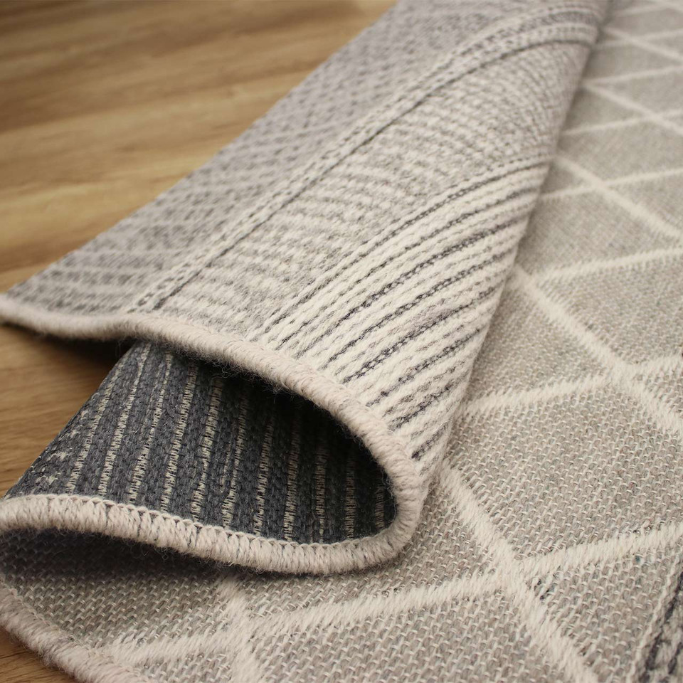 Highline Grey Natural White Thin Wool Rug 3037