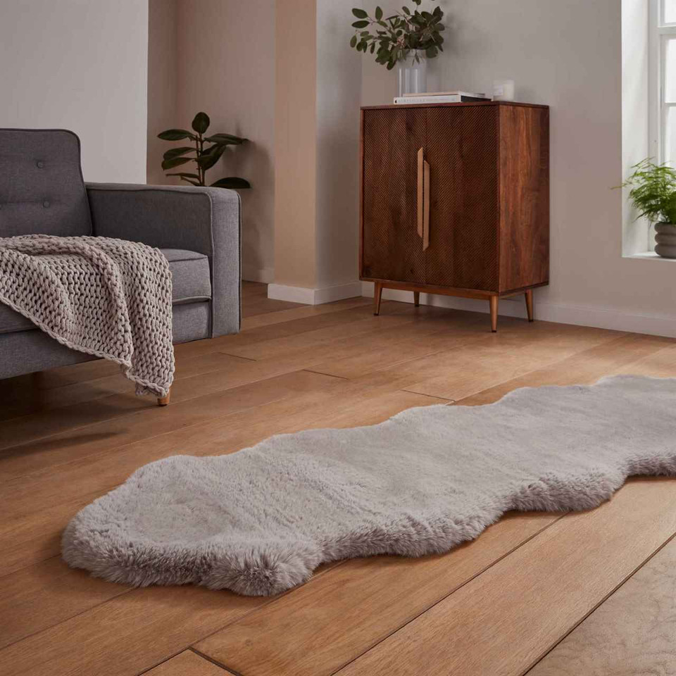 Super Teddy Silver Soft Faux Sheepskin