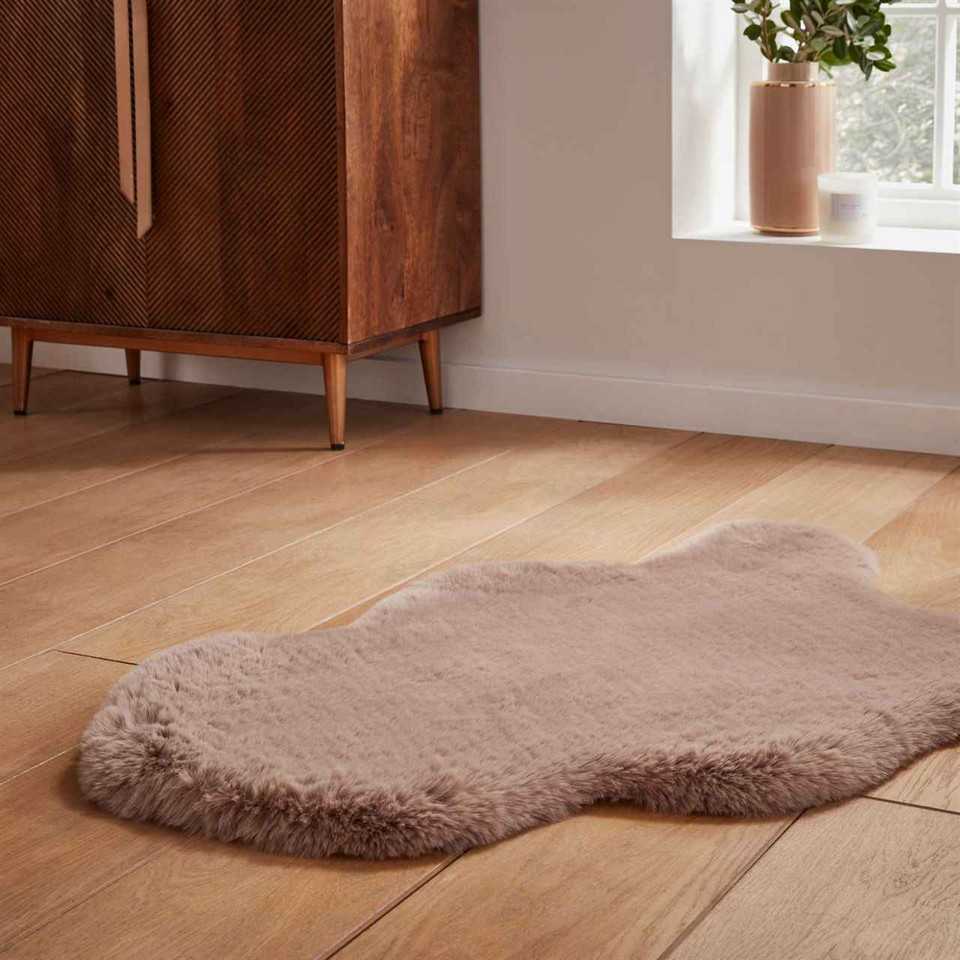 Super Teddy Mink Soft Faux Sheepskin