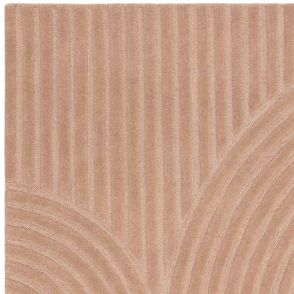 Hague Blush Thick Woolen Rug Hand Tufted