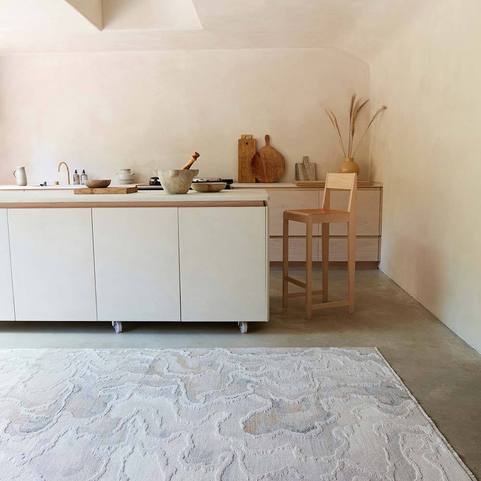 Seville 02 Setas Textured Silky Surface Rug