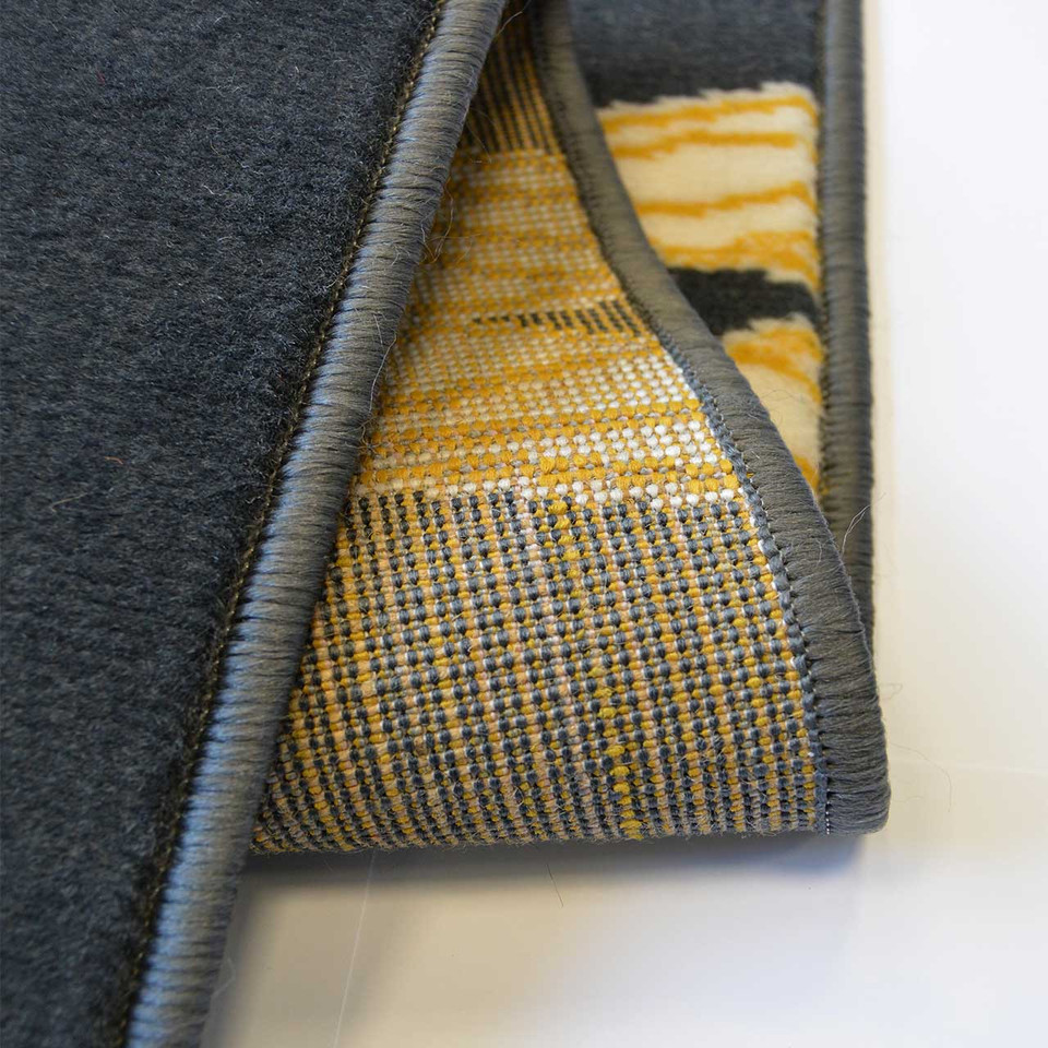 Maestro Dragonfly Rug Charcoal