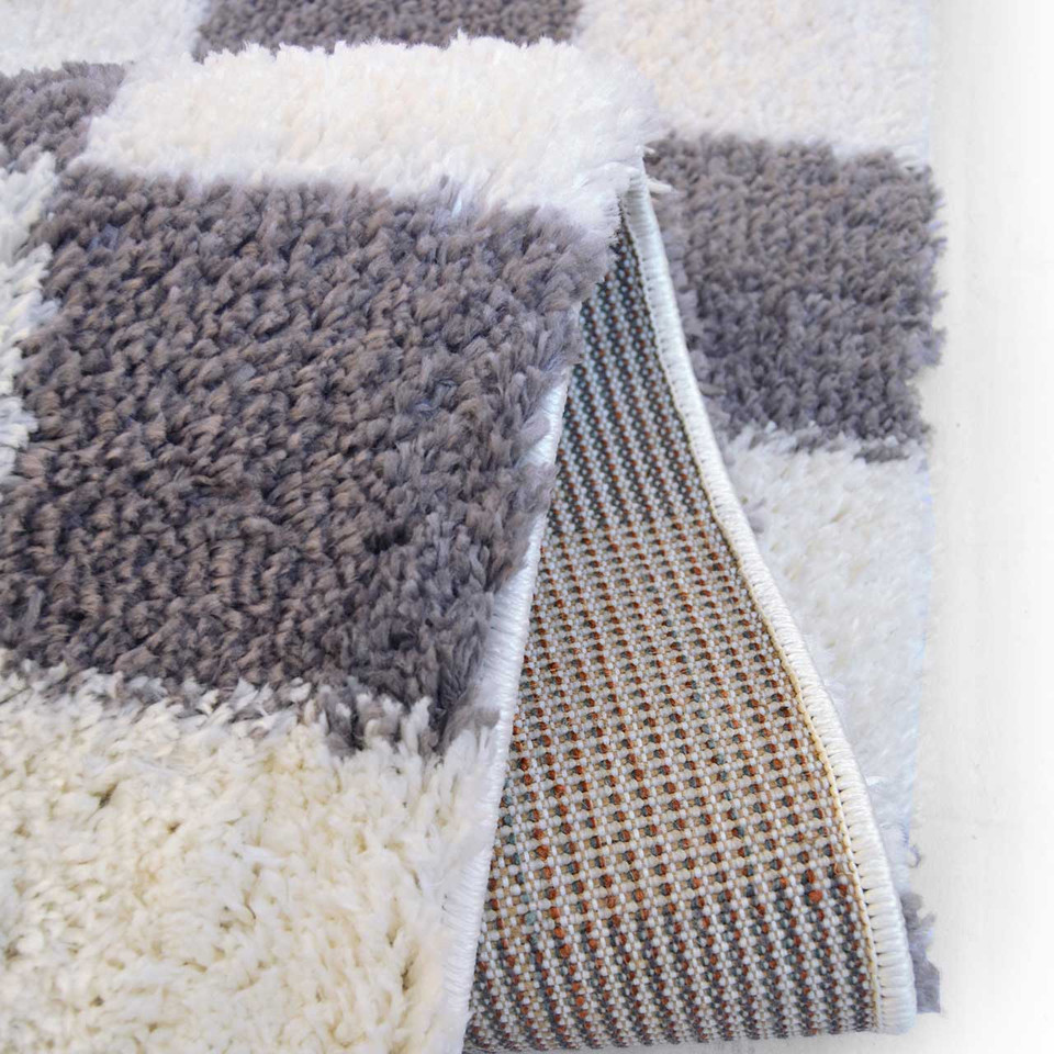 Snug Super Soft Shaggy Rug Checks Lilac