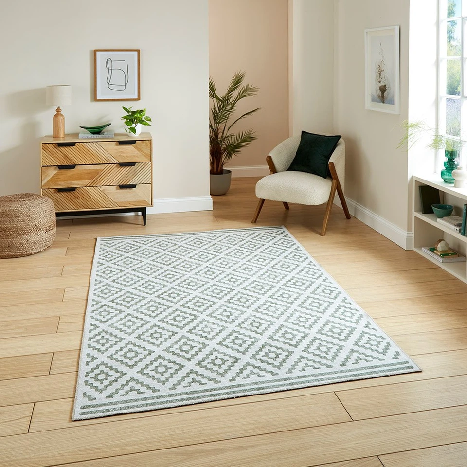 Coral Green Modern Diamonds Washable Rug