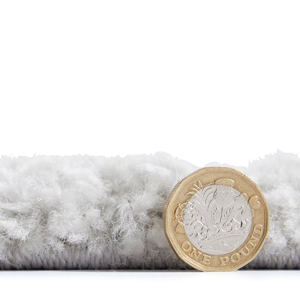 Ideal Shaggy Silver Berber Diamond Rug