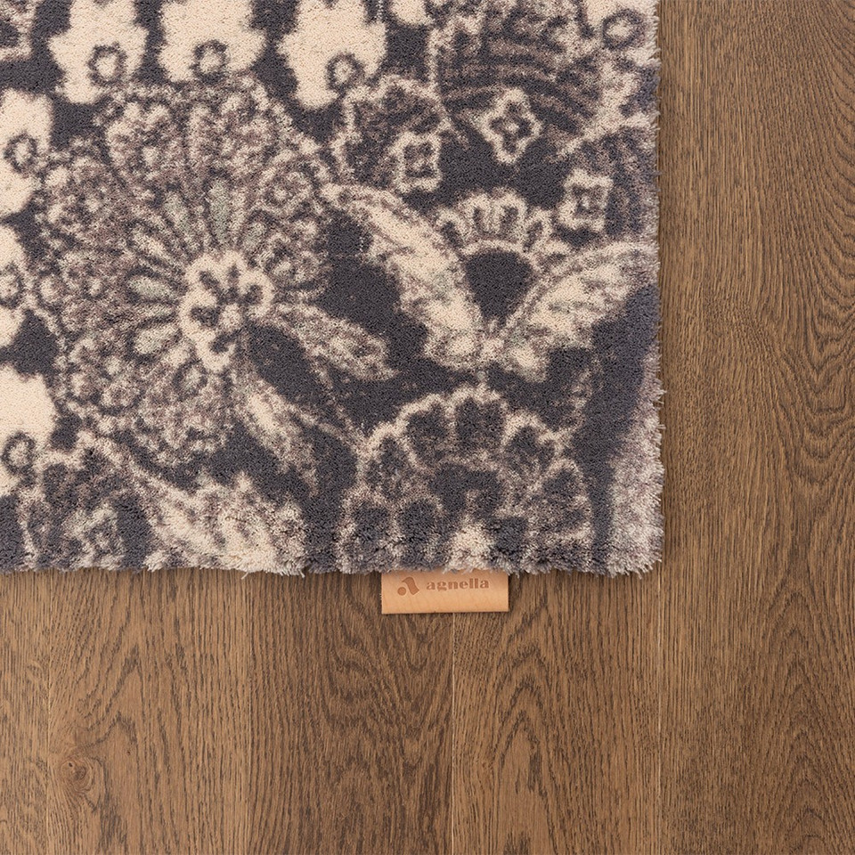 V&A Calisia Victoriana Heather Traditional Rug