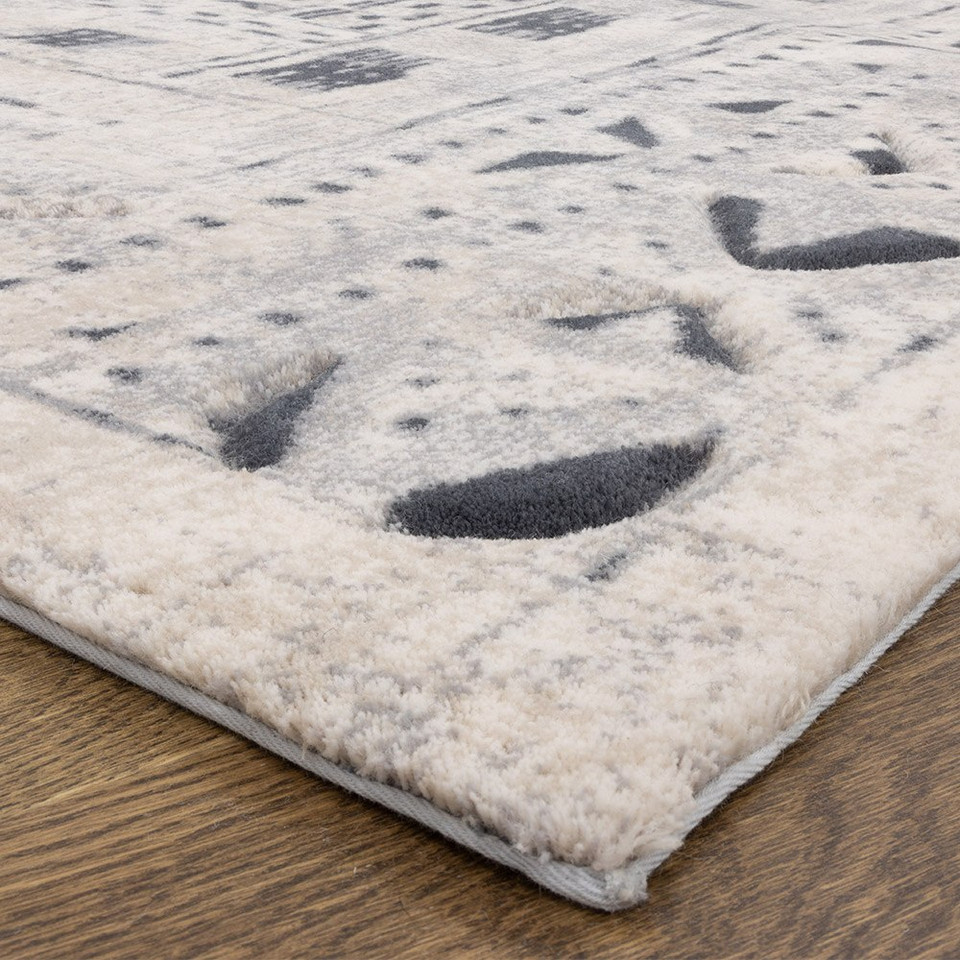 V&A Opal Masi Polar White Traditional Rug