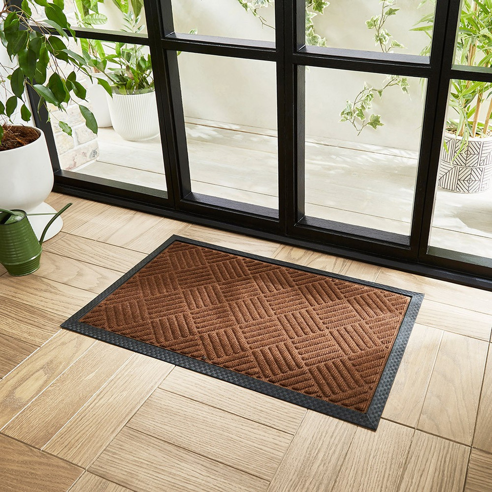 Dark Brown Diamond Stripes Doormat