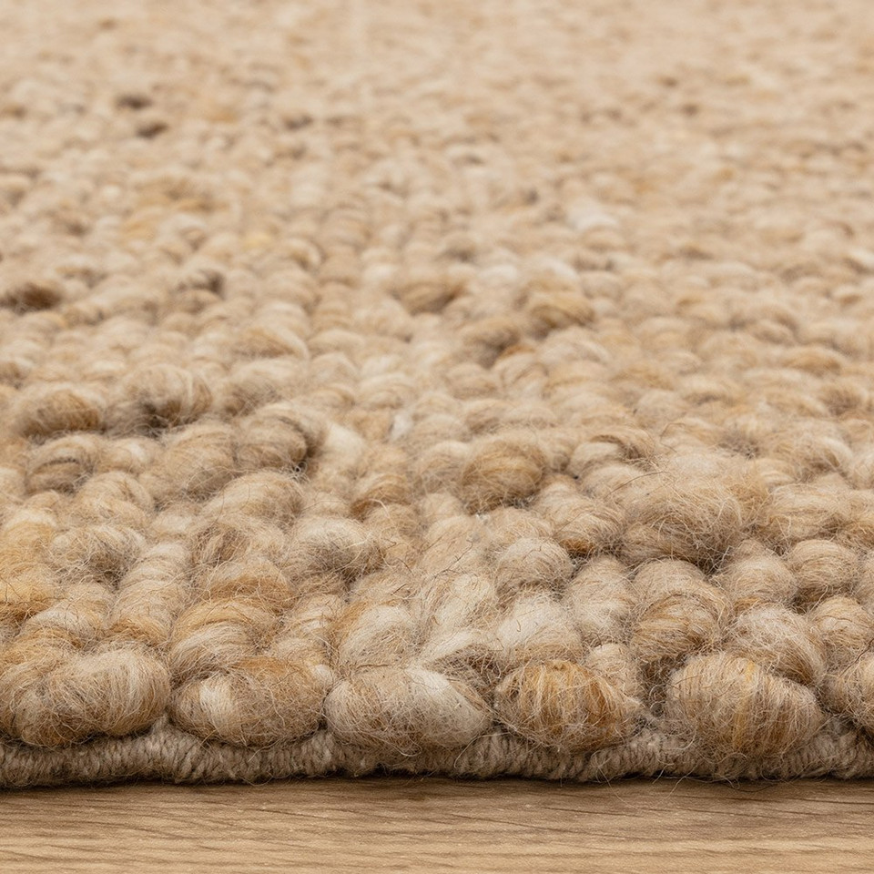 honey wool rug closeup edge