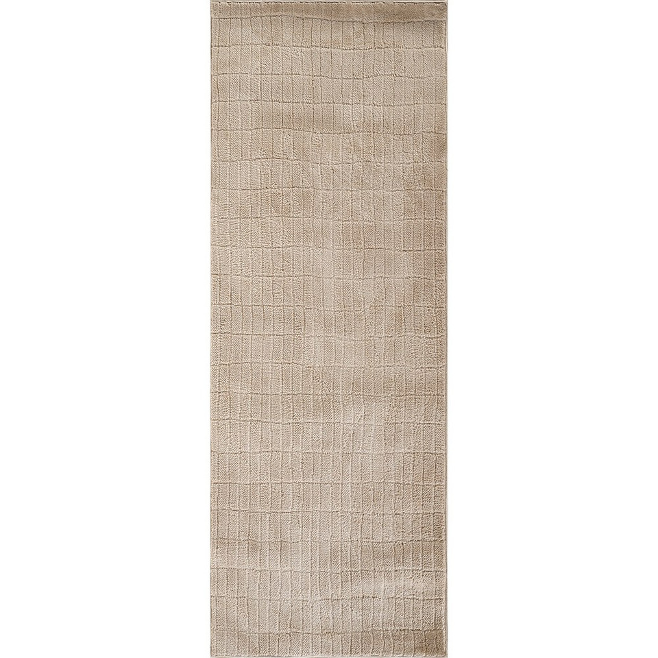 beige rug portrait