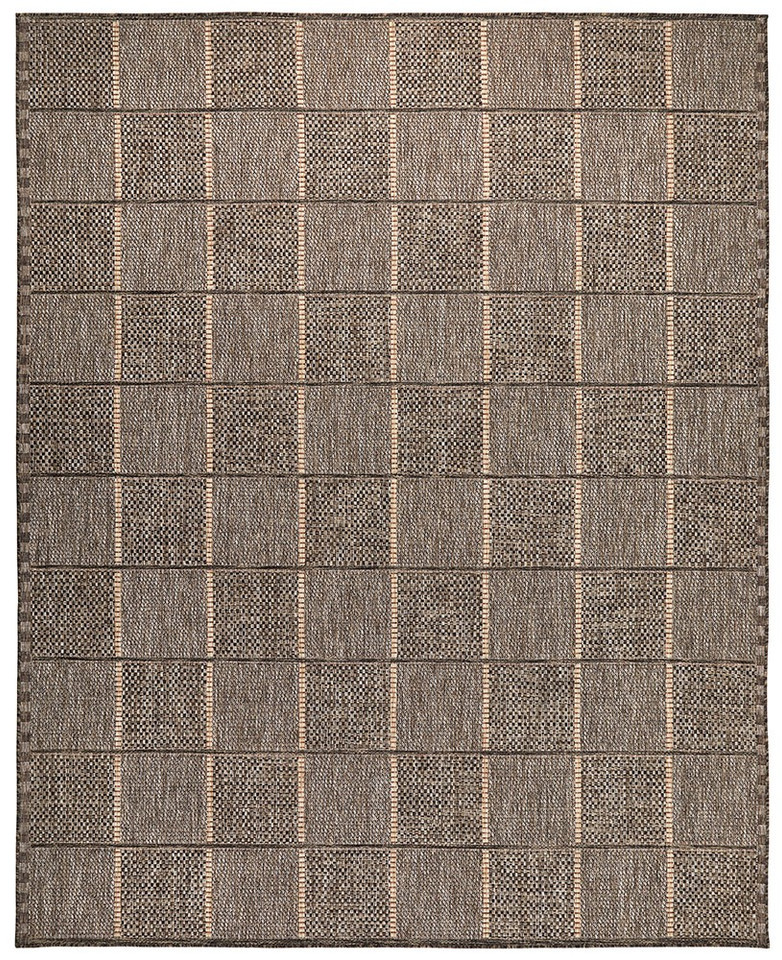 mocha rug portrait