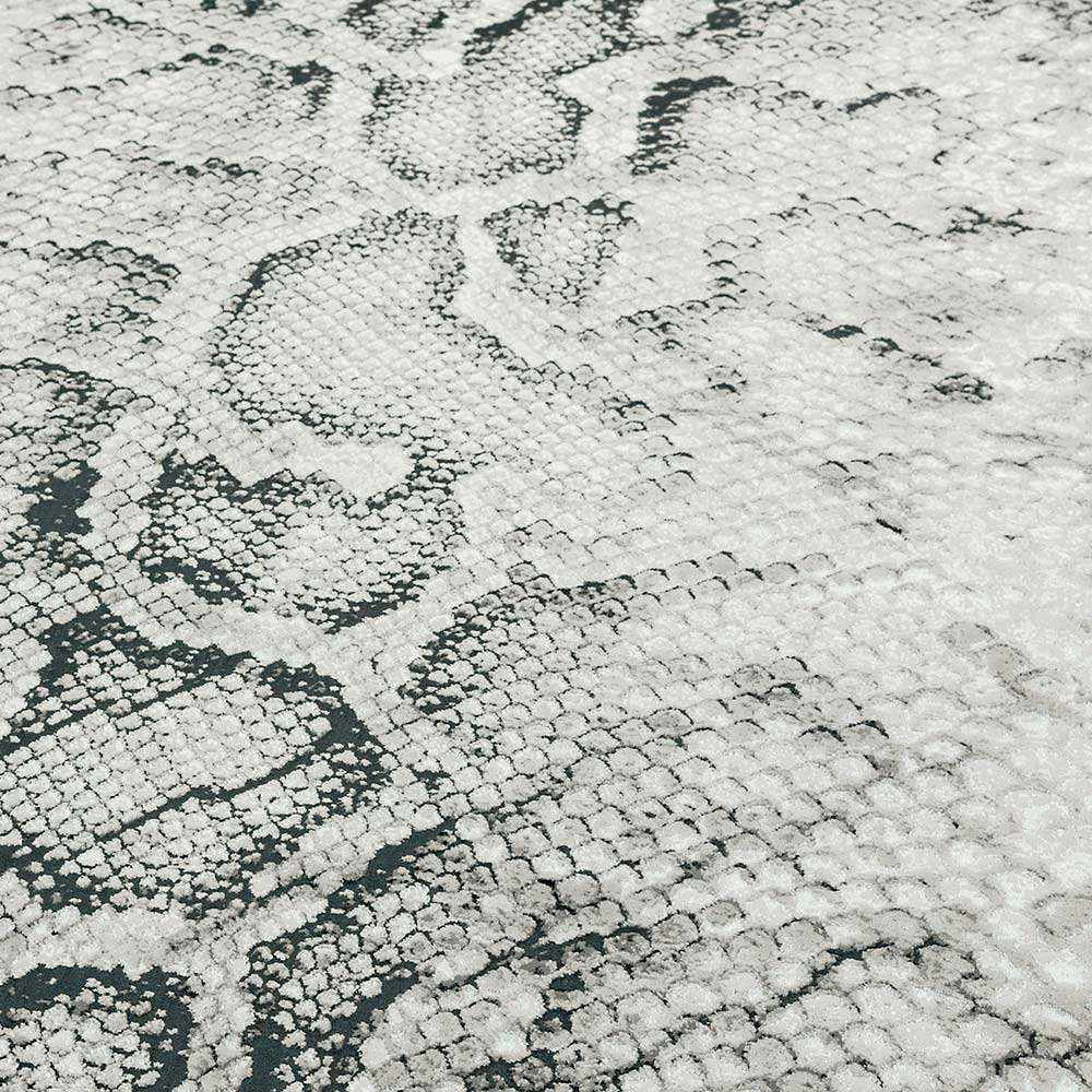 Quantum QU03 Snake Rug