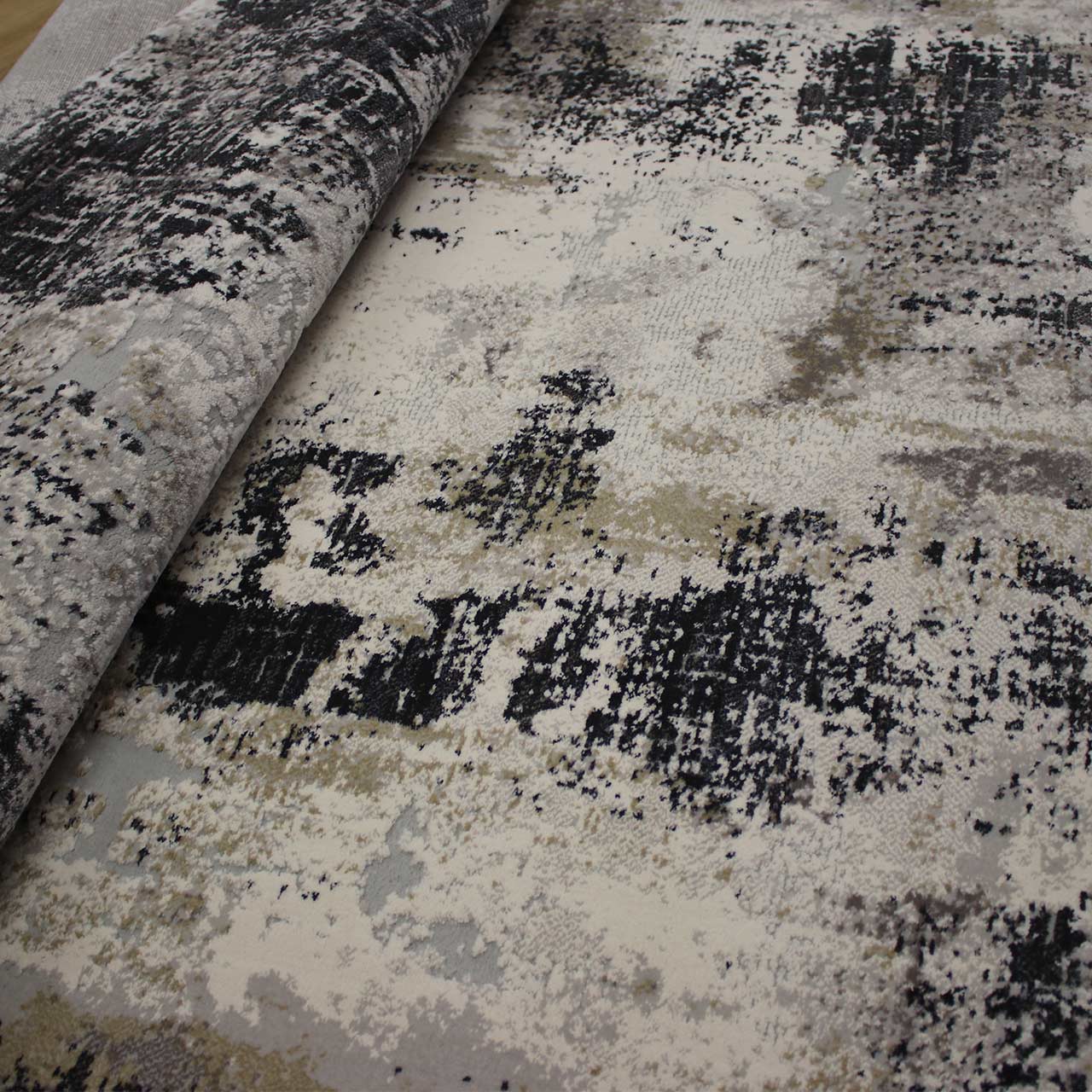Canyon Charcoal Ivory Silky Rug