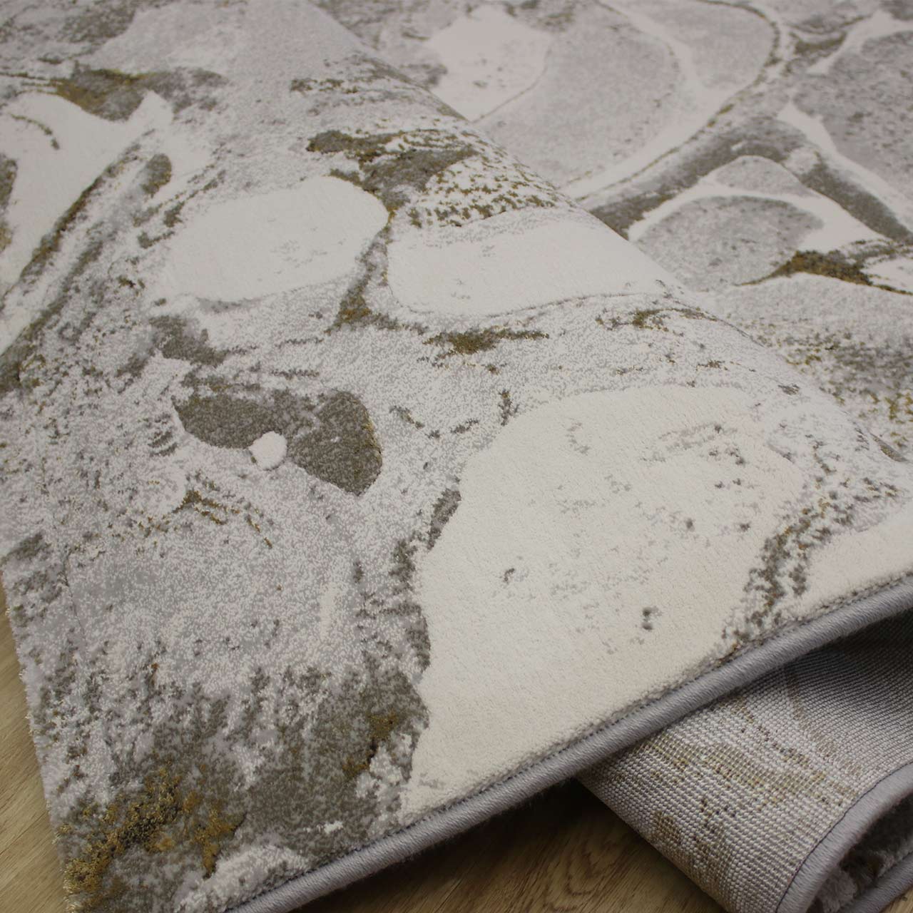 Quartz Marble Metallic Gold Rug