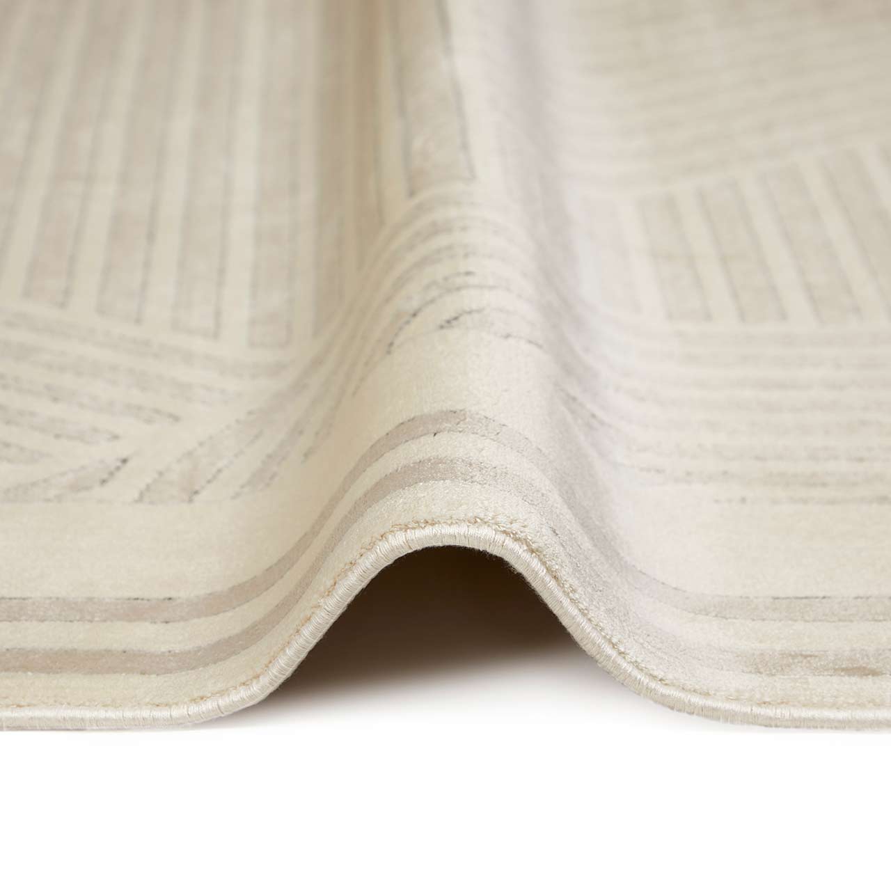 Lugano LUG05 Silky Modern Light Grey Ivory Rug