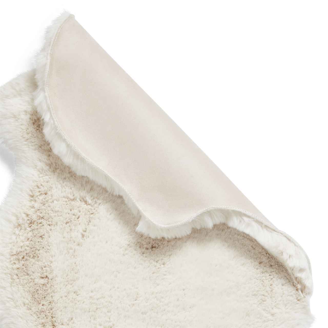 Super Teddy Ivory Soft Faux Sheepskin
