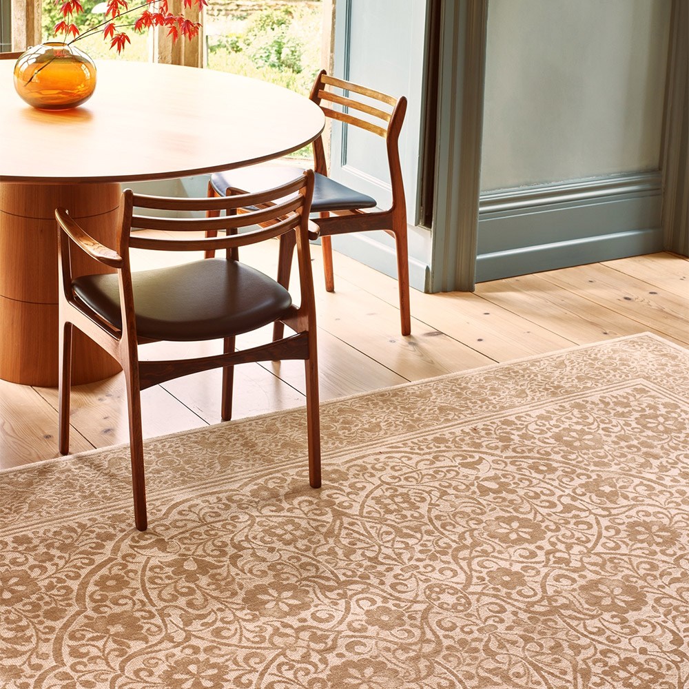 V&A Regius Lumina Dark Beige Traditional Rug