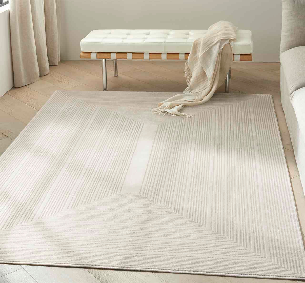 41ELIZABETH 47759-C Orchid 40 x 24 inch Cream/White Rugs, Wool, Viscose, and Cotton