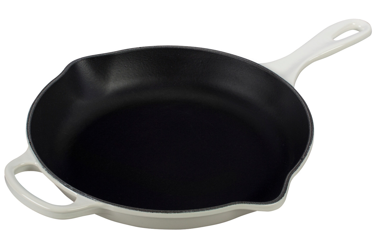 Le Creuset Signature Cast-Iron Frying Pan