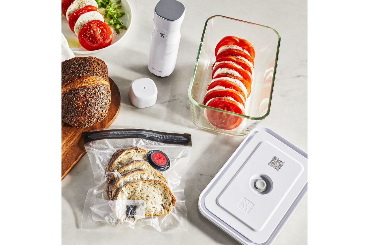 Keep Food Fresh With a Vacuum Sealer 