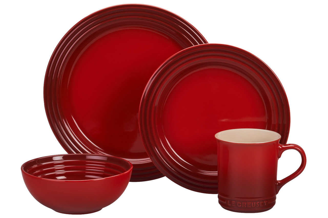 LE CREUSET 赤 食器セット Le Creuset Stoneware 16 Piece Dinnerware Set - Cerise