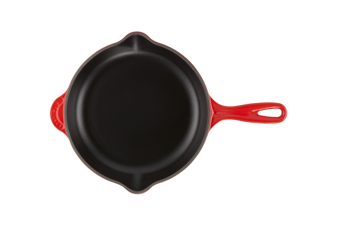 Le Creuset Cast Iron 9 Inch Skillet