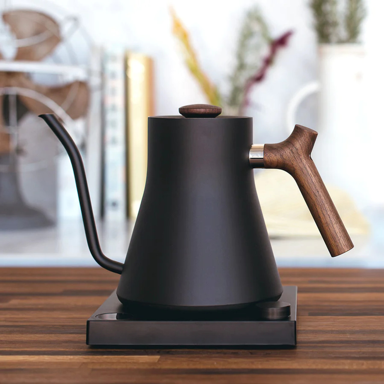 Stagg EKG Electric Kettle 0.9L - Matte Black with Walnut Accents