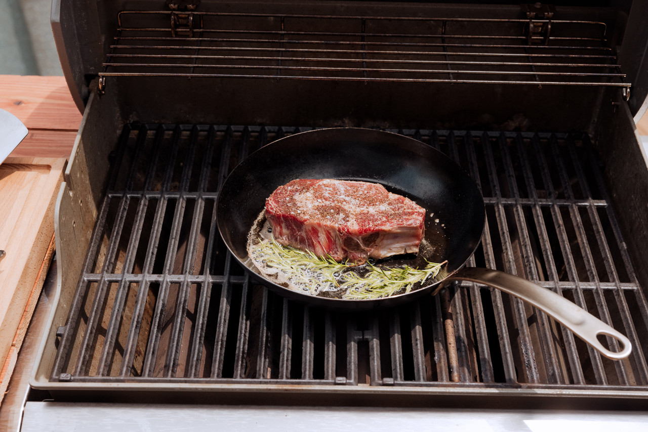 Made In Cookware Carbon Steel Frying Pan - Thumbnail 5