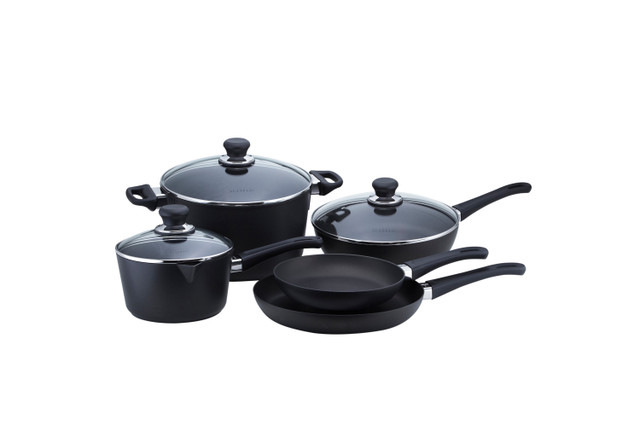 Scanpan CTX 8 Ceramic Titanium Fry Pan - 65002000 - Abt