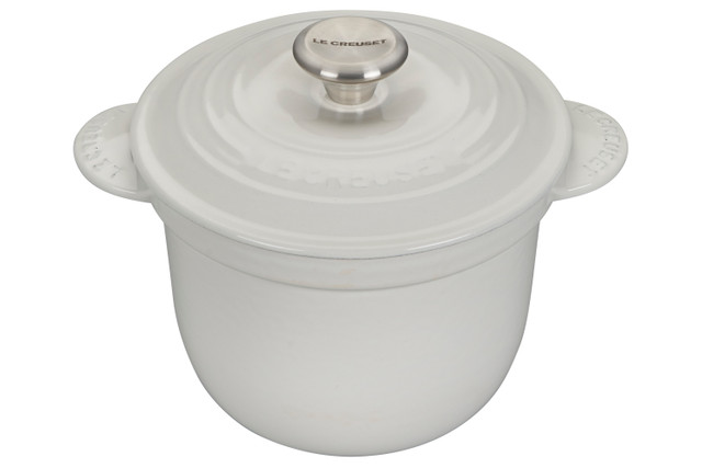 Le Creuset 2.25-Qt. Cast Iron Rice Pot - White