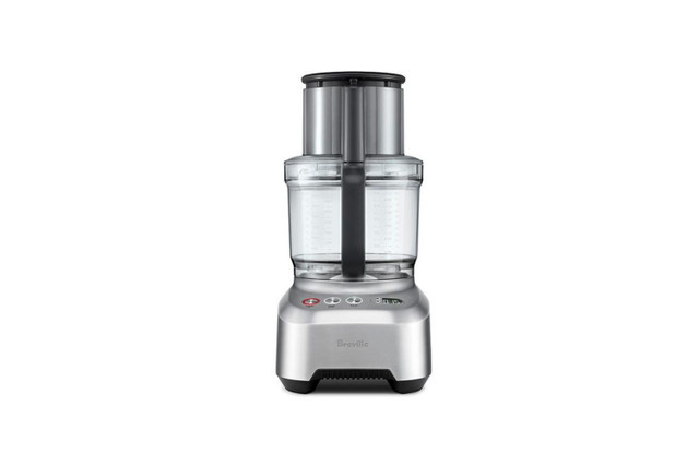 the Wizz & Store™ Direct Drive Food Processor