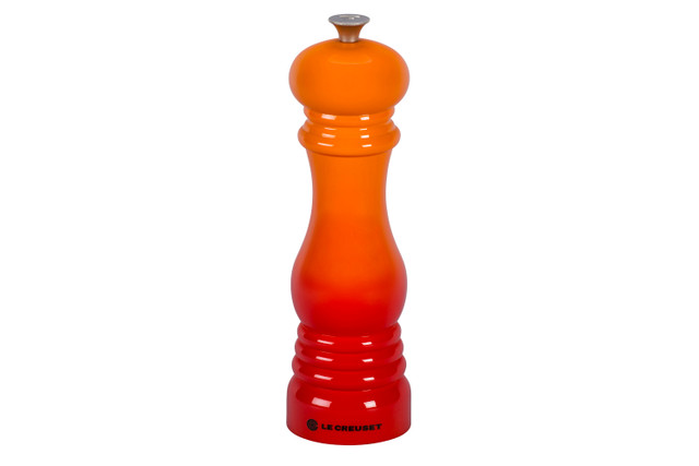 Le Creuset 8in Pepper Mill - Flame