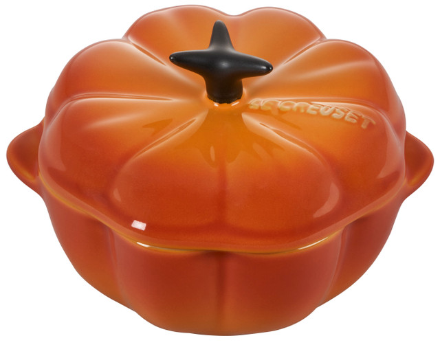 Le Creuset Stoneware 9 Pumpkin Shaped Baker with Lid