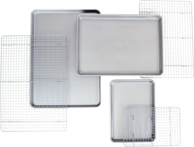 USA Pan Quarter Sheet Baking Pan and Bakeable Nonstick Cooling Rack