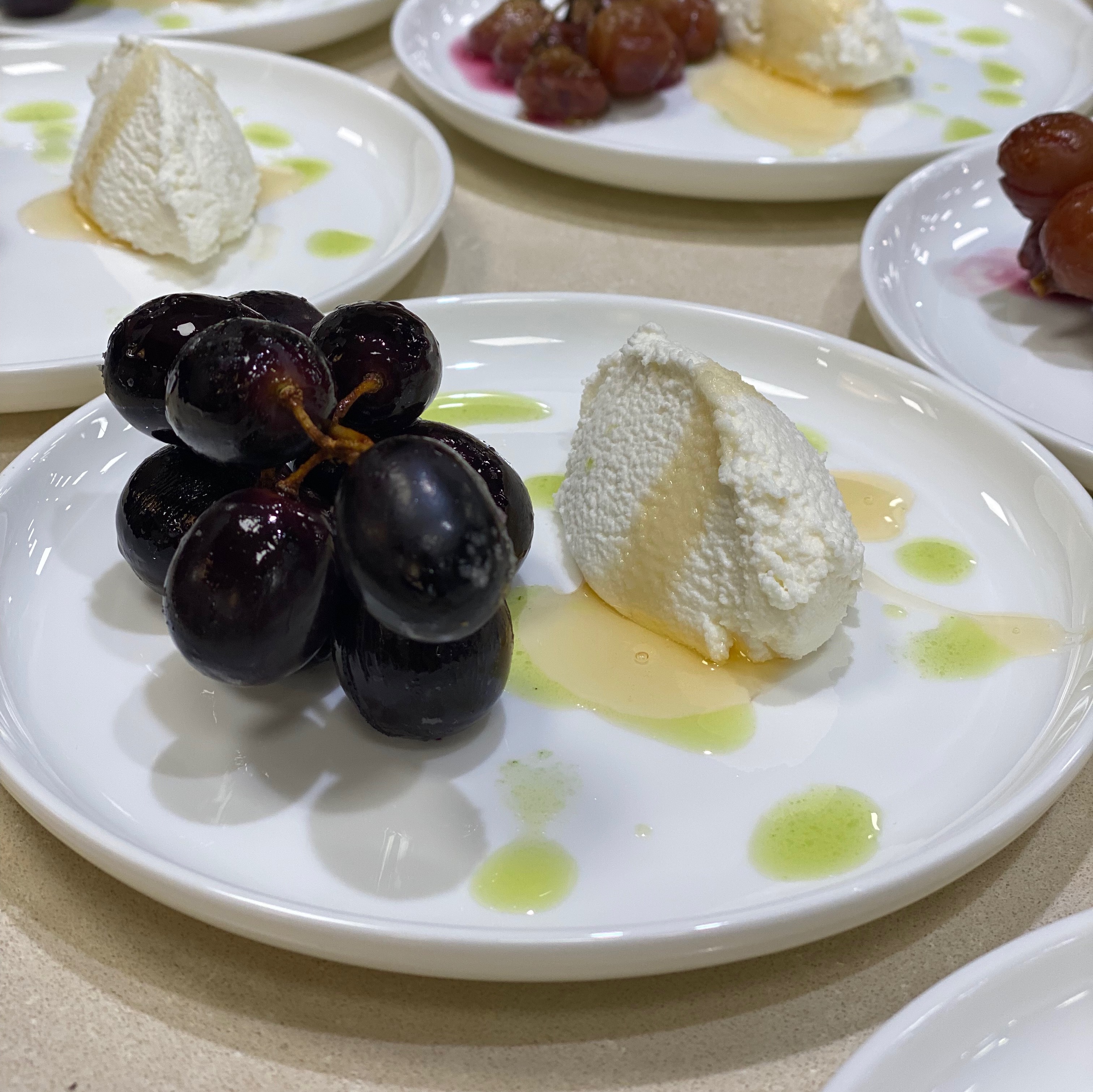 oven-roasted-grapes-ricotta